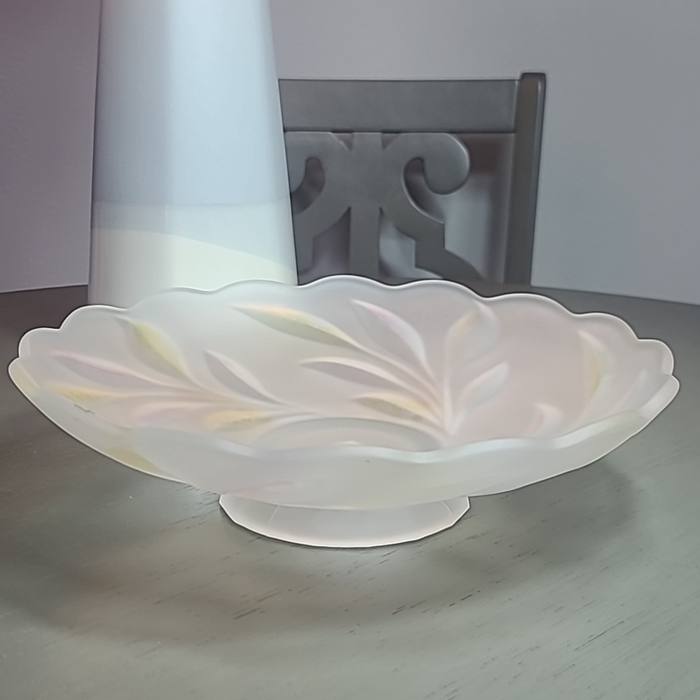 Satintone By Centry Satin Glass Decorative Plate with Leaf Design